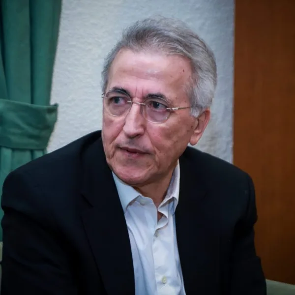 Πού οφείλονται οι “χαμηλές πτήσεις” (αντίδρασης) του ΠΑΣΟΚ για Παναγόπουλο και η&hellip;