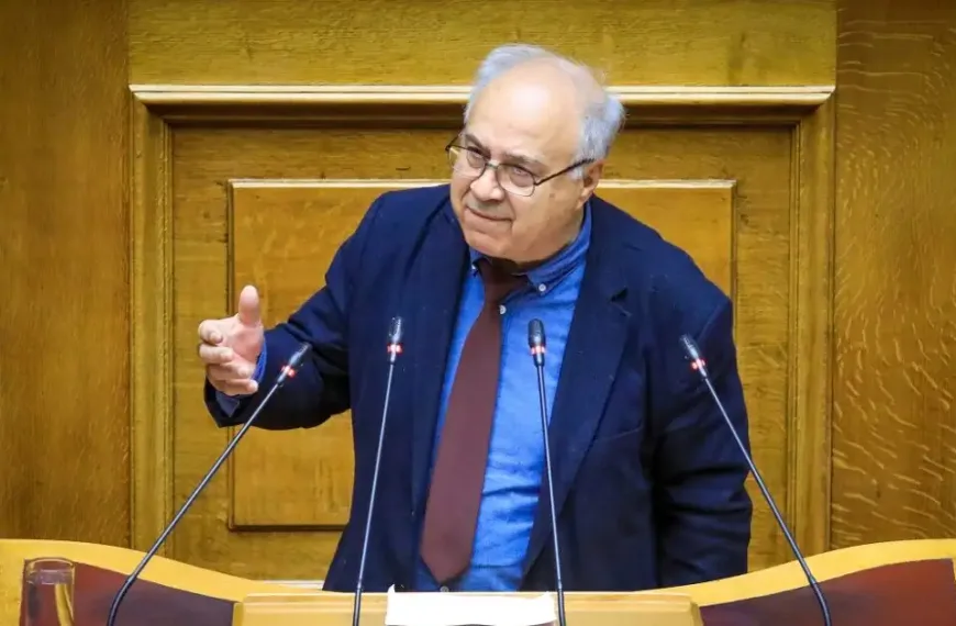 ΠΑΣΟΚ: Όλα τα ‘χανε, έχασαν και μία έδρα!