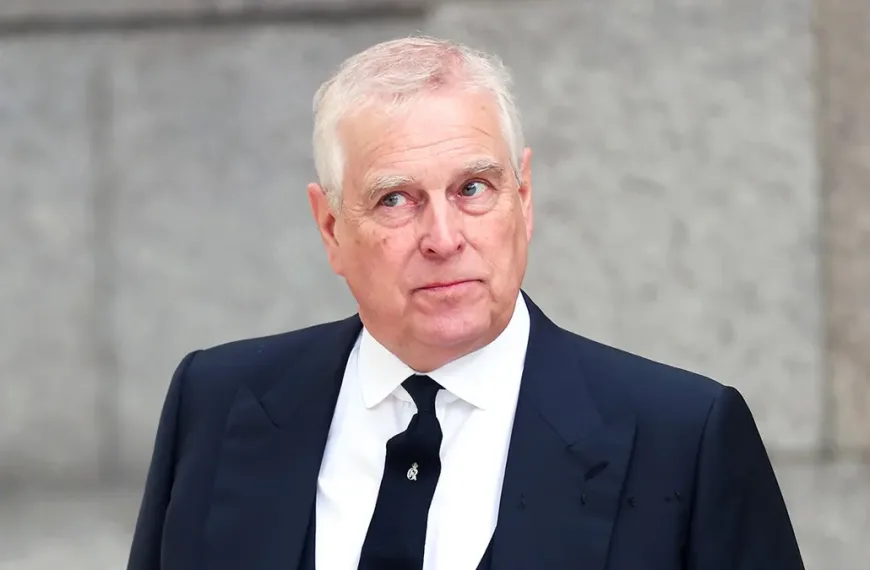 Η βρετανική μοναρχία σε δοκιμασία: Η σύλληψη του Άντριου και η σκιά πάνω από τον θρόνο