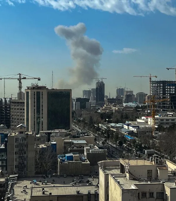 Θόδωρος Τσίκας / Ένας ακόμη πόλεμος στη Μέση Ανατολή: Νομιμότητα, στρατηγική και αβεβαιότητα