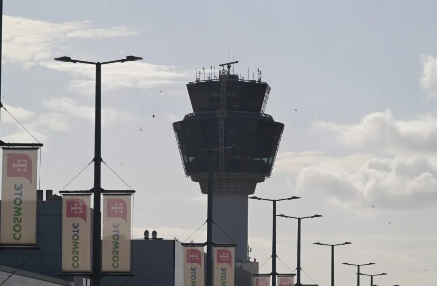 Με ένα μόνο ραντάρ λειτουργεί το αεροδρόμιο Αθηνών: Σοβαρές καταγγελίες των Ελεγκτών Εναέριας Κυκλοφορίας&hellip;