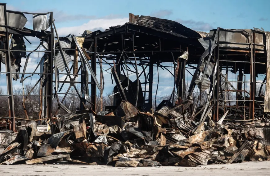 «Βιολάντα»: Στον ανακριτή ο ιδιοκτήτης μετά τη φονική έκρηξη – Νέα ευρήματα για κακοτεχνίες και λουκέτο σε δεύτερο εργοστάσιο