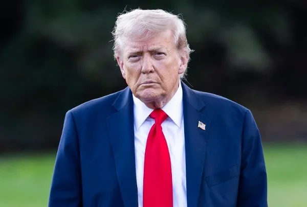 Τραμπ για Ιράν: «Ελπίζω σε συμφωνία», υπό τη σκιά απειλών για περιφερειακό πόλεμο