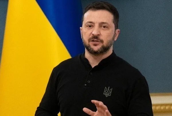 Ζελένσκι: Καμία συμφωνία για την Ουκρανία χωρίς την Ουκρανία