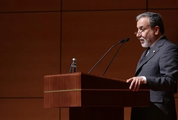 Ιράν: «Δεν εγκαταλείπουμε τον εμπλουτισμό ουρανίου, ακόμη κι αν μας κηρύξουν τον πόλεμο»