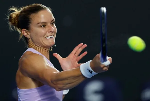 Θρίαμβος για τη Σάκκαρη στο Qatar Open: νίκησε την Σβιάτεκ και προκρίθηκε στα ημιτελικά