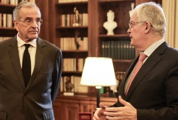 O ΠτΔ Κωνσταντίνος Τασούλας συναντήθηκε με τον πρώην πρωθυπουργό Αντώνη Σαμαρά