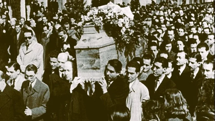 Κωστής Παλαμάς: Η κηδεία που έγινε πράξη εθνικής αντίστασης στην Κατοχή