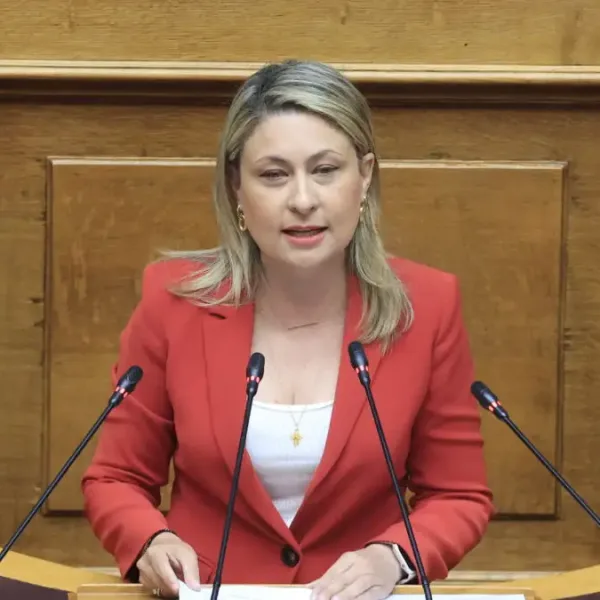 «Το τζάμπα πέθανε»: Το μαζεύει κακήν κακώς η Αλεξοπούλου μετά τη θύελλα&hellip;