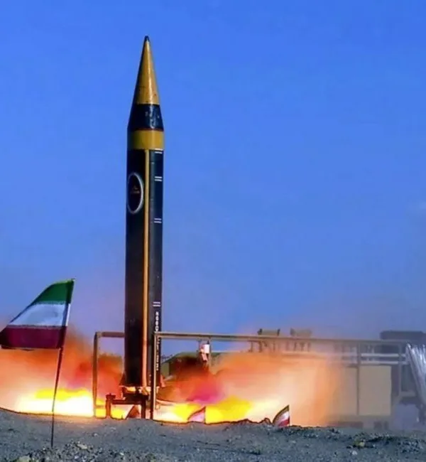 Politico: Η εμβέλεια των ιρανικών πυραύλων φτάνει έως την Αθήνα και το Βερολίνο