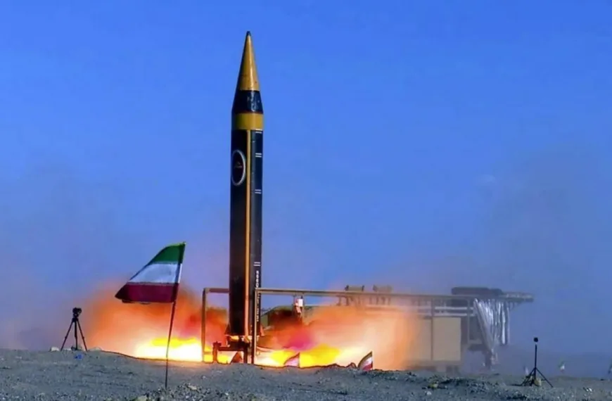 Politico: Η εμβέλεια των ιρανικών πυραύλων φτάνει έως την Αθήνα και το Βερολίνο