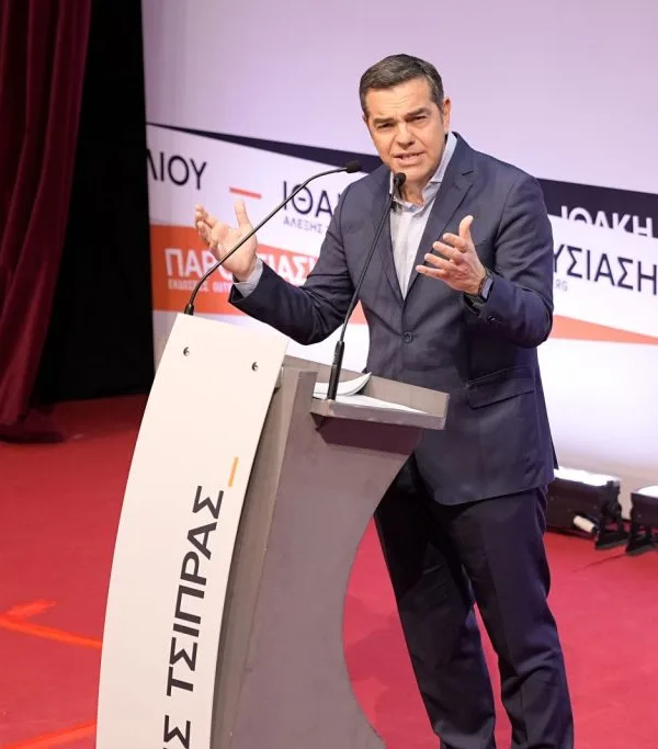 Τσίπρας από την Αλεξανδρούπολη: Πρόταση για νέα «εθνική πυξίδα» και σφοδρή επίθεση στην κυβέρνηση για εξωτερική πολιτική και διαφθορά