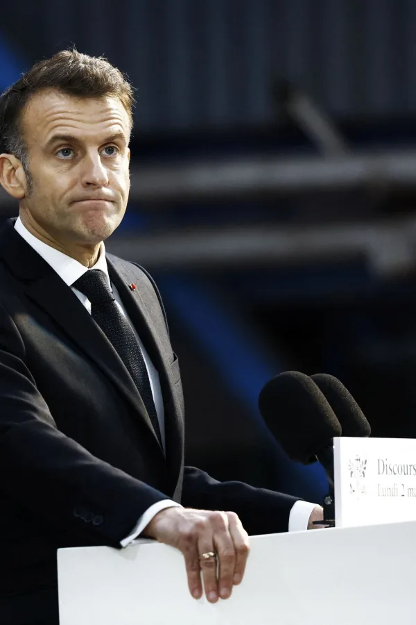 Μακρόν: Ο πόλεμος στη Μέση Ανατολή κλιμακώνεται – η Γαλλία οργανώνει επαναπατρισμό και ενισχύει στρατιωτικά την Κύπρο