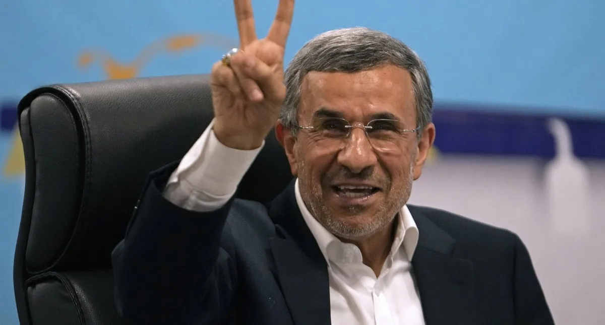 Νεκρός ο Μαχμούντ Αχμαντινετζάντ σε αεροπορική επιδρομή στην Τεχεράνη – Κλιμάκωση με βαρύ&hellip;