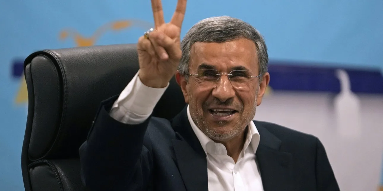 Νεκρός ο Μαχμούντ Αχμαντινετζάντ σε αεροπορική επιδρομή στην Τεχεράνη – Κλιμάκωση με βαρύ συμβολισμό