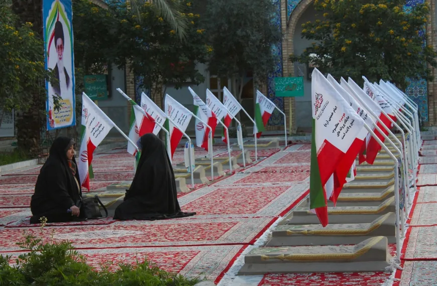 Explainer/ Οι αντοχές του Ιράν και ο “πολύτιμος χρόνος” του Τραμπ- Τα σενάρια