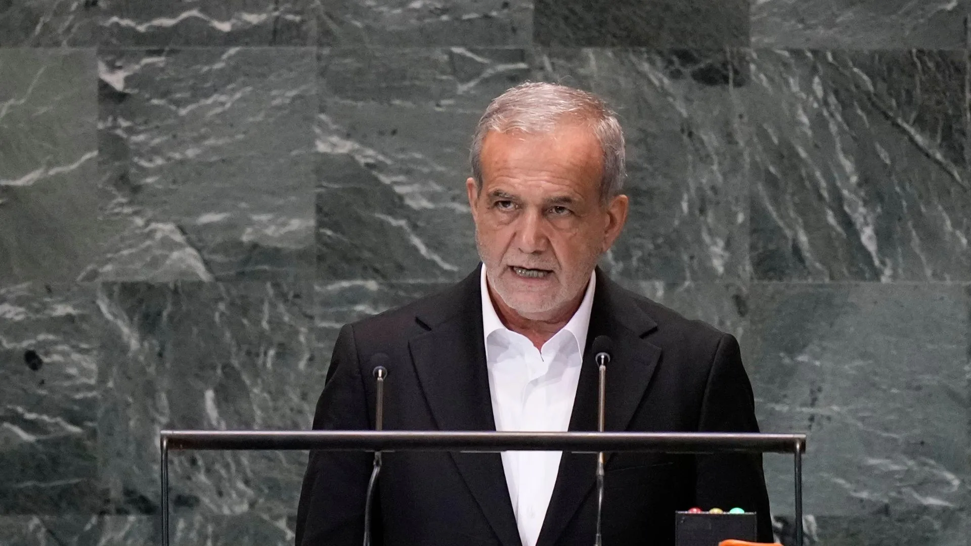 Ιράν: Οι γειτονικές χώρες δεν θα δέχονται επιθέσεις, εκτός αν μας προκαλέσουν