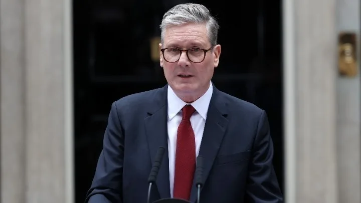 Στάρμερ: Η Βρετανία δεν θα εμπλακεί σε πόλεμο με το Ιράν