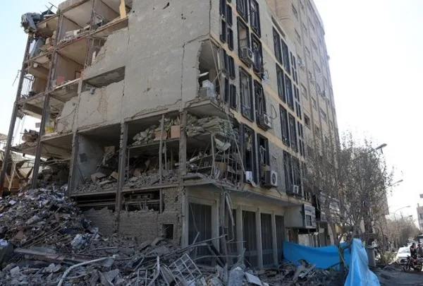 Πόλεμος στο Ιράν: 6η ημέρα με νέο ισραηλινό σφυροκόπημα στην Τεχεράνη – Πύραυλοι από το Ιράν, εκρήξεις στην Ιερουσαλήμ, στο Κατάρ και το Μπαχρέιν