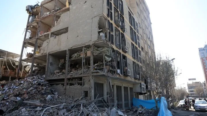 Πόλεμος στο Ιράν: 6η ημέρα με νέο ισραηλινό σφυροκόπημα στην Τεχεράνη – Πύραυλοι από το Ιράν, εκρήξεις στην Ιερουσαλήμ, στο Κατάρ και το Μπαχρέιν