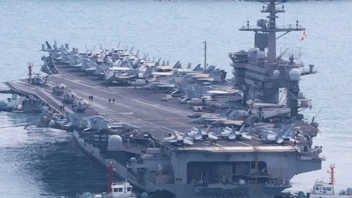 Φωτιά στο αμερικανικό αεροπλανοφόρο USS Gerald Ford – Δύο ναύτες τραυματίστηκαν στην Ερυθρά Θάλασσα