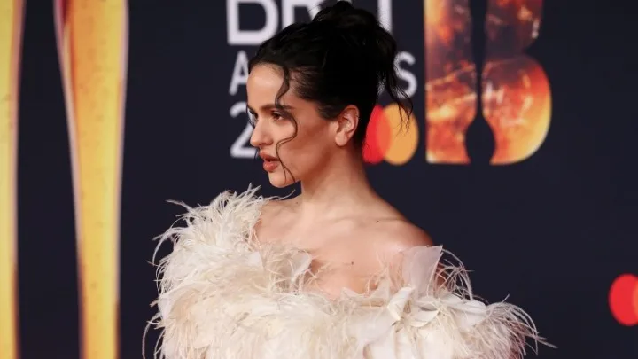 Rosalía: Η Lux Tour ξεκινά και η μόδα συναντά τη μουσική