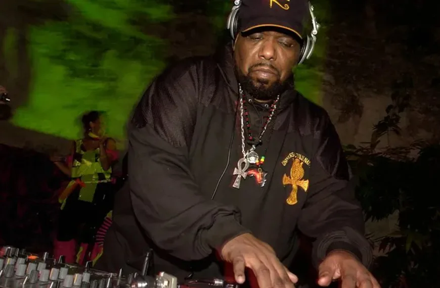 Afrika Bambaataa: Ο θρυλικός «Νονός» της Hip-Hop έφυγε στα 68 του