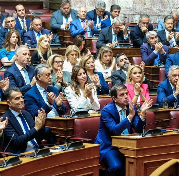 Γαλάζιο “αντάρτικο” από 25 βουλευτές- Η επιστολή Οικονόμου και άλλων τεσσάρων στα&hellip;