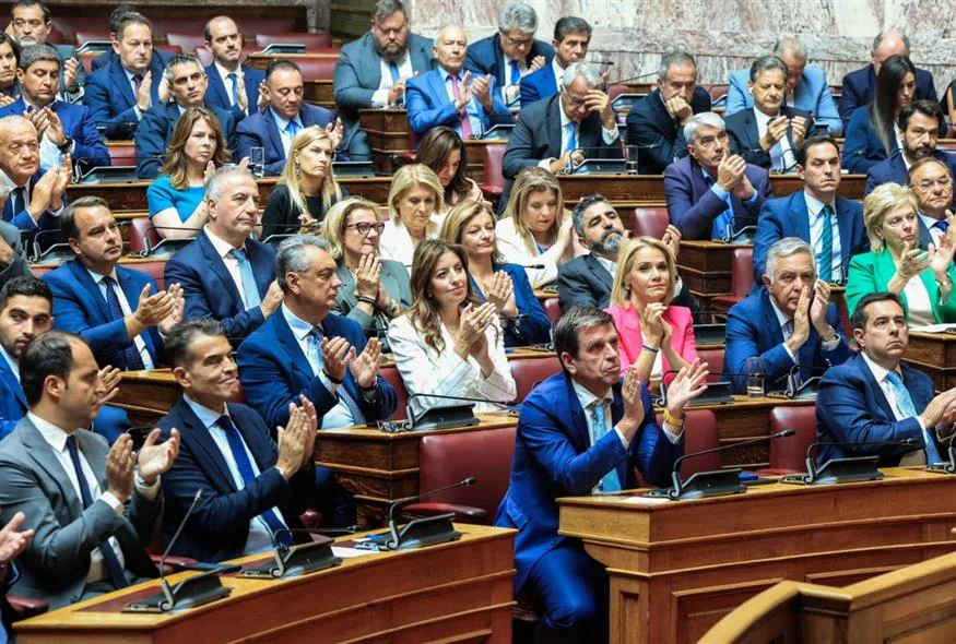 Γαλάζιο “αντάρτικο” από 25 βουλευτές- Η επιστολή Οικονόμου και άλλων τεσσάρων στα “Νέα”,&hellip;