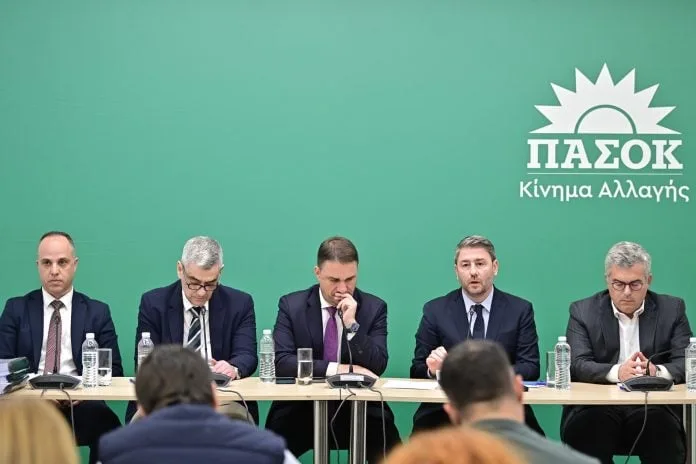 Υποκλοπές: Μετωπική σύγκρουση Ανδρουλάκη με Μαξίμου και Δικαιοσύνη – Αίτημα για Εξεταστική