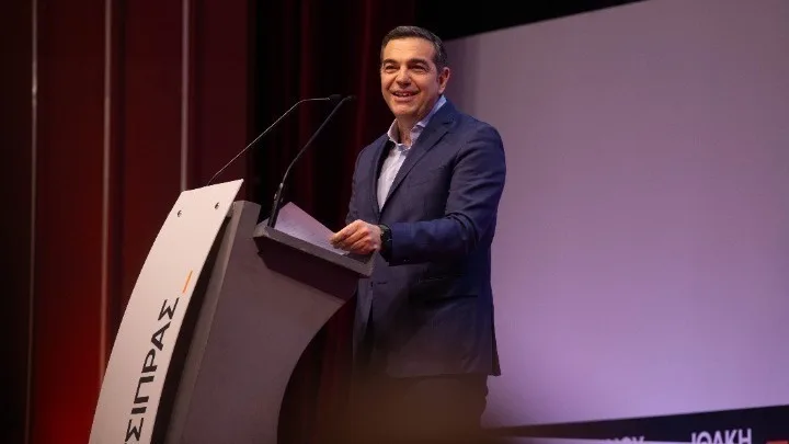 Τσίπρας: «Γρήγορα θα κάνει ξαστεριά»