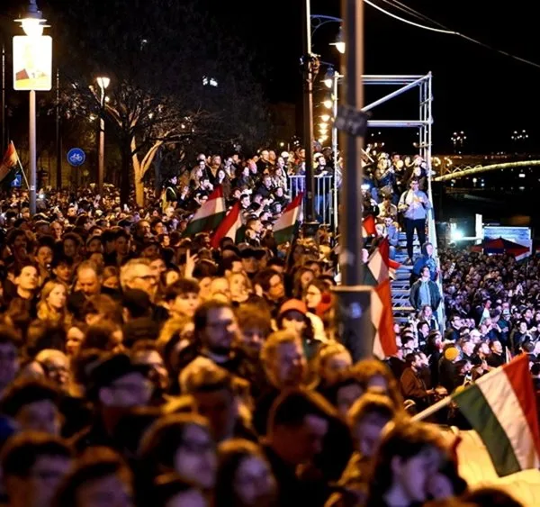 Μάνος Αυγερινός / Πρόωροι και ενδεχομένως ατυχείς οι πανηγυρισμοί για την αποκαθήλωση&hellip;
