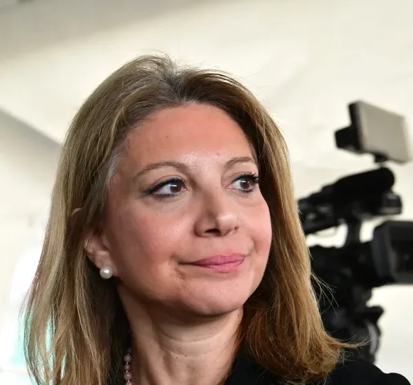 «Ξεκινάμε»: Η Μαρία Καρυστιανού ιδρύει νέο κόμμα με αιχμή την αλήθεια και τη δικαιοσύνη για τα Τέμπη
