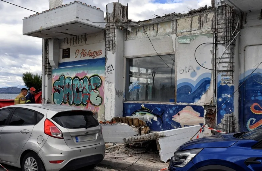 Κόρινθος: Μπαλκόνι κατέρρευσε και σκότωσε μία γυναίκα – Συνελήφθη ο μηχανικός, αναζητείται η ιδιοκτήτρια