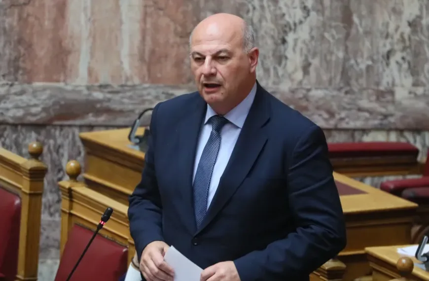 ΟΠΕΚΕΠΕ: Σοκαριστικοί διάλογοι στη δημοσιότητα – Ο ρόλος Σκρέκα και Τσιάρα