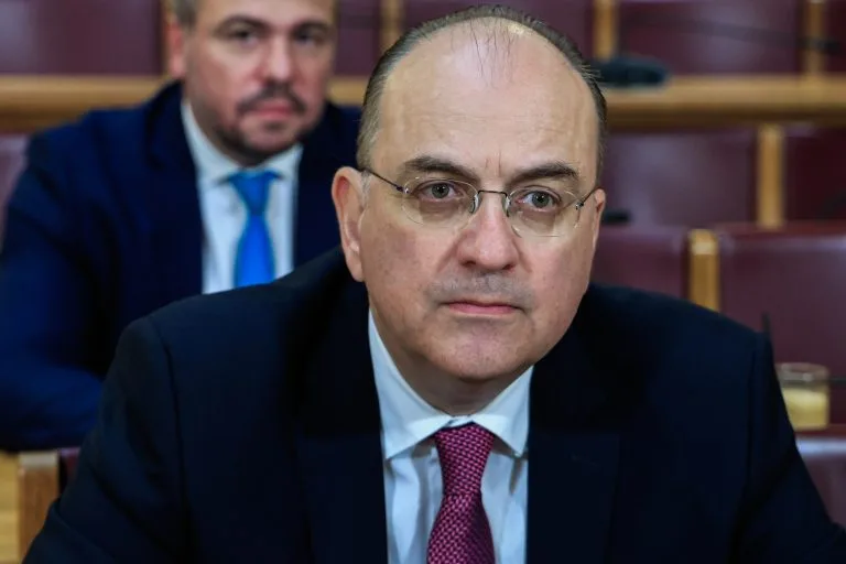 Νέες αποκαλύψεις για Λαζαρίδη: Πυρά ΠΑΣΟΚ και ΣΥΡΙΖΑ κατά της κυβέρνησης
