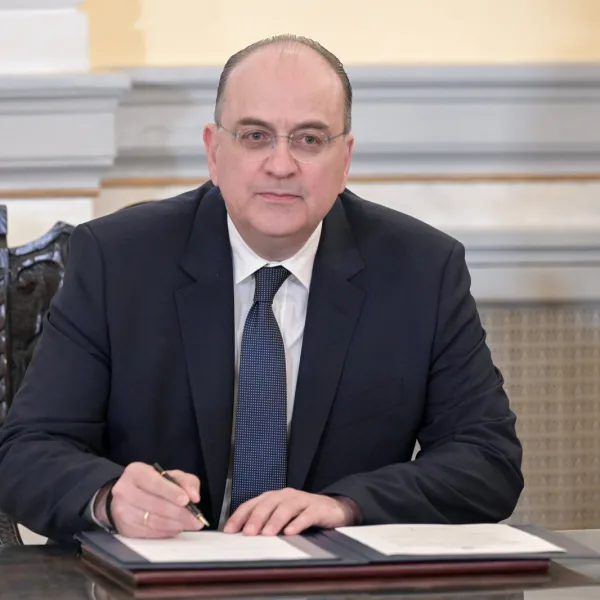 Σφοδρή πολιτική σύγκρουση για τον Μακάριο Λαζαρίδη