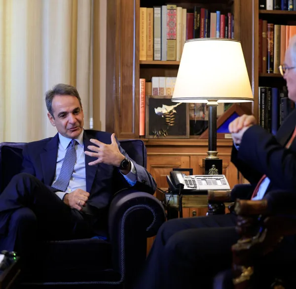 Μητσοτάκης – Τασούλας στο Προεδρικό Μέγαρο: Γαλλική στρατηγική συμμαχία, γεωπολιτικές προκλήσεις και μήνυμα δημοσιονομικής σταθερότητας