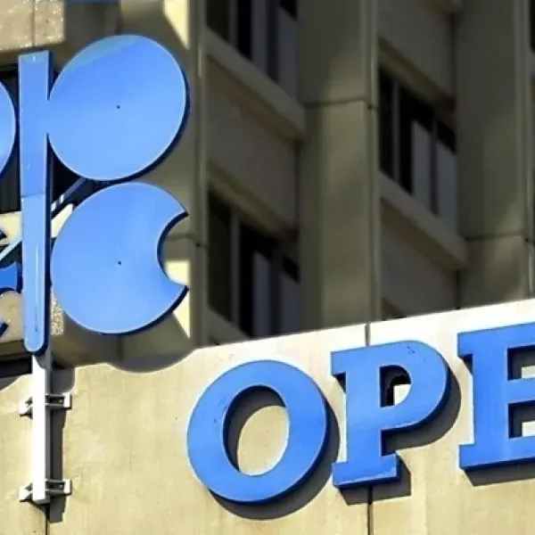 Aποχώρηση των ΗΑΕ από τον OPEC: Ανατρέπεται η παγκόσμια πετρελαϊκή ισορροπία