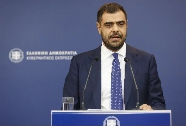 Προανακριτική Επιτροπή: Αρνητική στάση της πλειοψηφίας για Λιβανό και Αραμπατζή – Τι δήλωσε ο Μαρινάκης