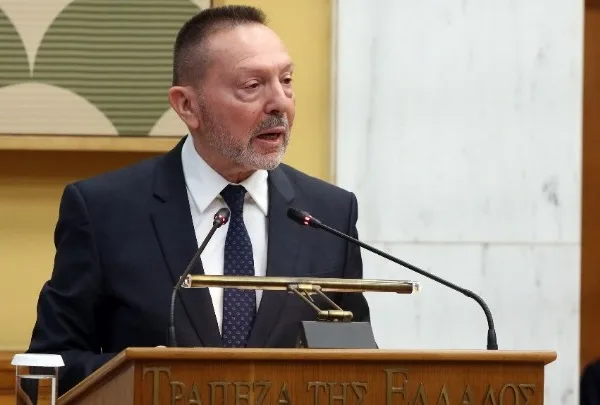 ΤτΕ: Επιβράδυνση της ανάπτυξης στο 1,9% το 2026 υπό τη σκιά της&hellip;