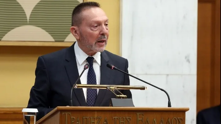 ΤτΕ: Επιβράδυνση της ανάπτυξης στο 1,9% το 2026 υπό τη σκιά της Μέσης&hellip;
