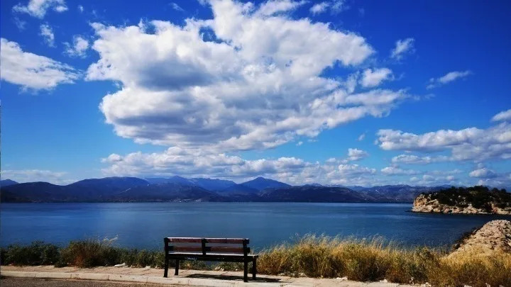 Ηλιοφάνεια στις περισσότερες περιοχές με τοπικές νεφώσεις στα βόρεια