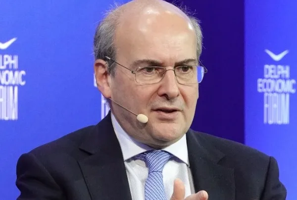 Κωστής Χατζηδάκης: Μήνυμα υπέρ της ευρωπαϊκής πορείας και αιχμές για τον λαϊκισμό