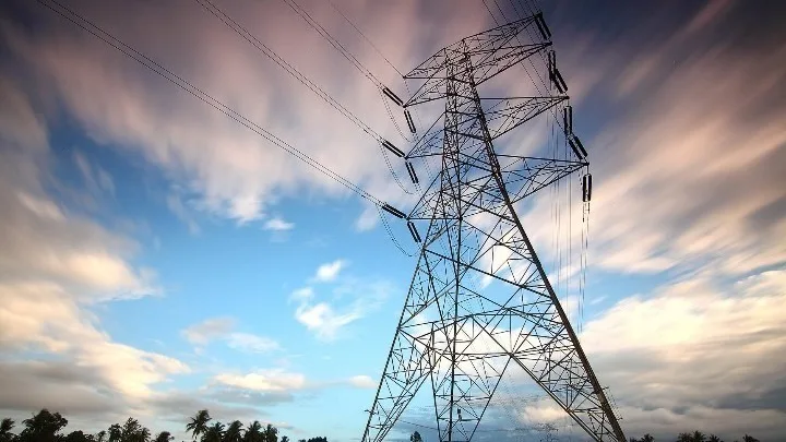Ενιαίος ηλεκτρικός χώρος από τη Μεσόγειο έως τη Βαλτική με το νέο επιχειρηματικό σχέδιο της ΔΕΗ – Επενδύσεις 24,2 δισ. ευρώ έως το 2030