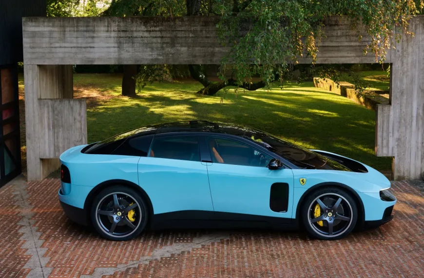 Η Lamborghini δικαιώνει την επιλογή των plug-in υβριδικών μετά το σοκ της Ferrari Luce