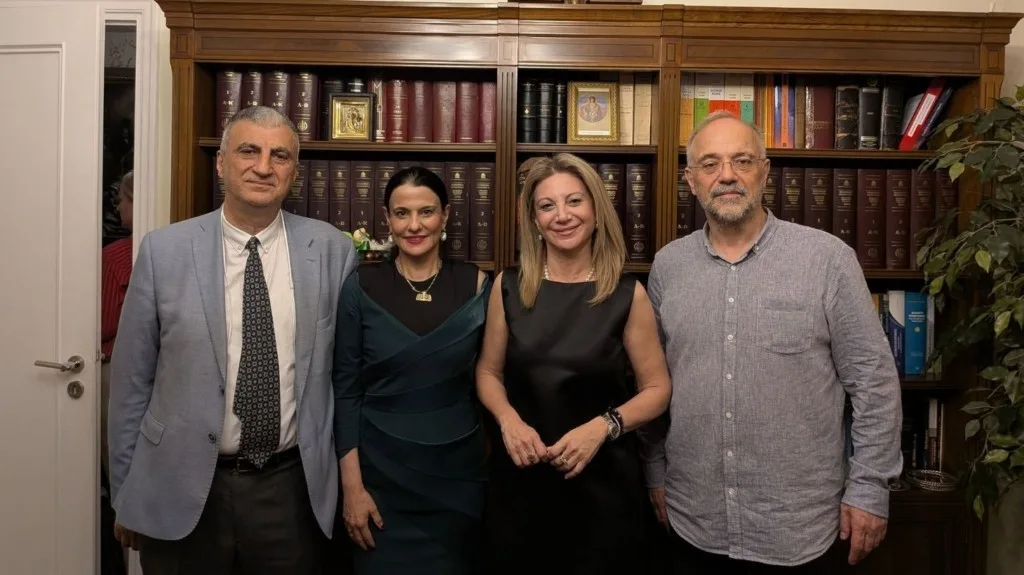 Frankfurter Rundschau: Η Μαρία Καρυστιανού και η πολιτική ρευστότητα στην Ελλάδα ανοίγουν νέο&hellip;