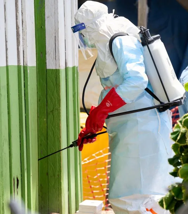 Συναγερμός για τον Έμπολα στο Κονγκό: Ο ΠΟΥ ανεβάζει τον επιδημιολογικό κίνδυνο στο «πολύ υψηλό»