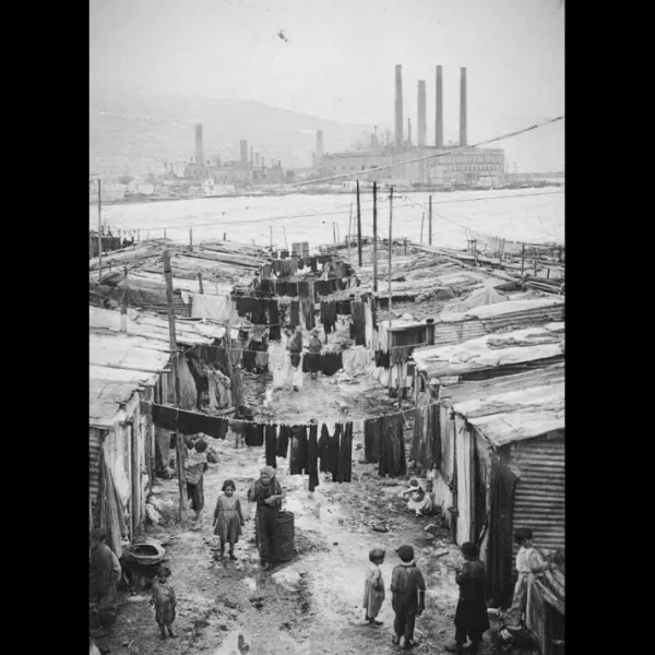 «Δραπετσώνα»: Η επικίνδυνη κανονικοποίηση των fake εικόνων