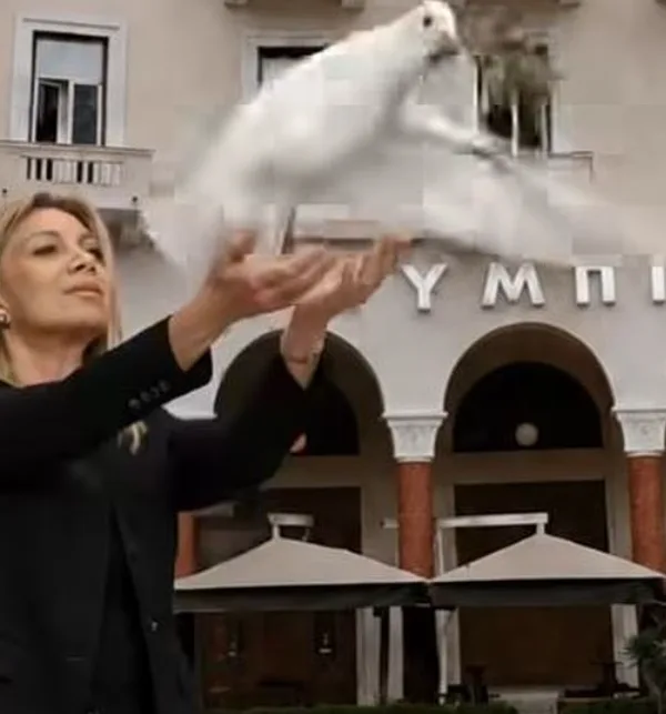 Η Μαρία Καρυστιανού ανακοινώνει νέο κόμμα στη Θεσσαλονίκη – ιδεολογικό στίγμα και πολιτικό μήνυμα από το «Ολύμπιον»